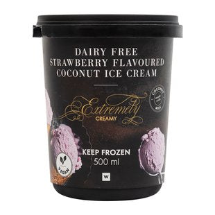 Extremely Creamy Strawberry Flavoured Frozen Dessert 500ml